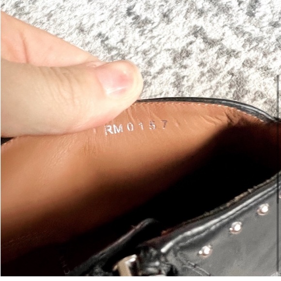 Givenchy studded pointed toe stiletto ankle boots 38 - Picture 4 of 8